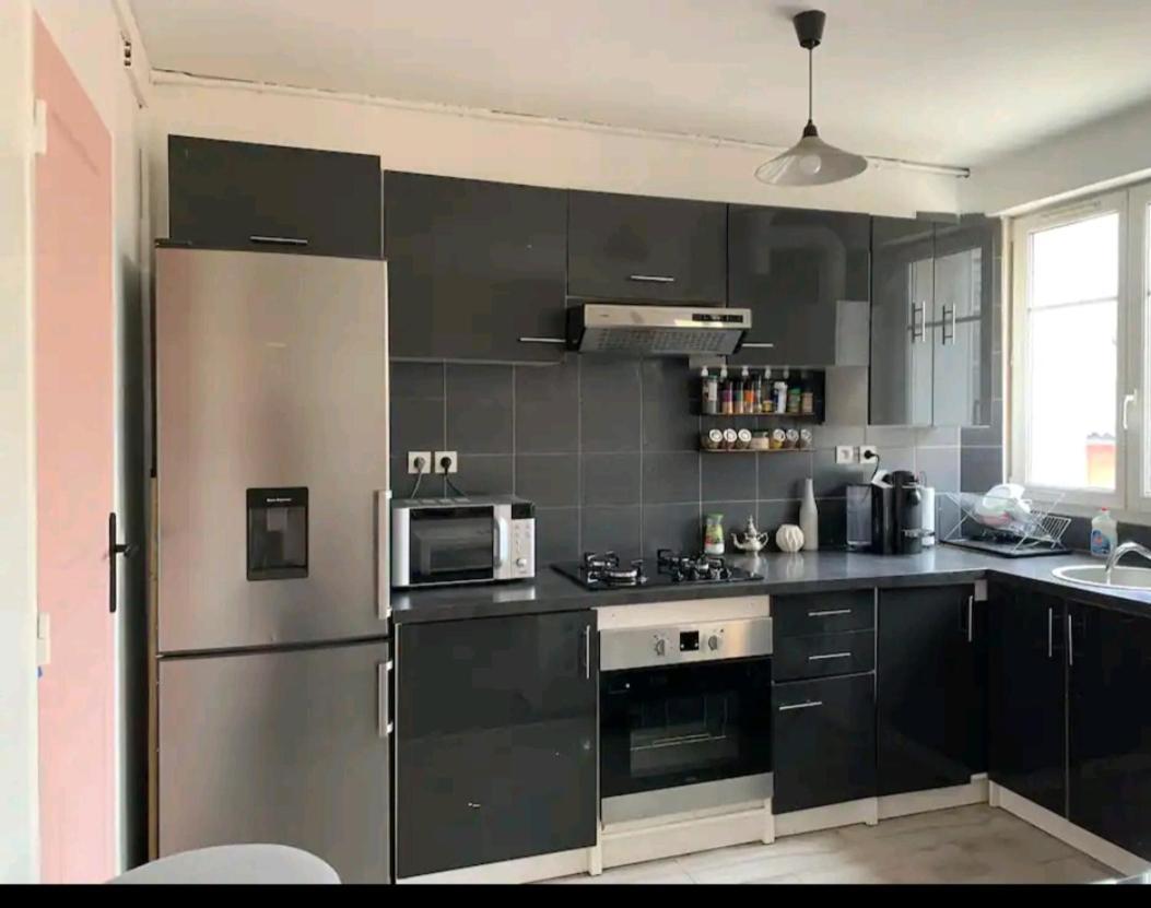 Massi'Z Apartment เนอยี-ซูร์-มาร์น ภายนอก รูปภาพ